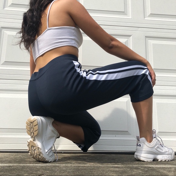Cropped Nike Track Pants - Picture 4 of 7